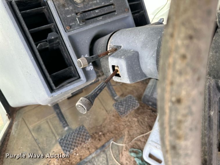 image for item KM9891 1997 Case IH 9350  4WD tractor