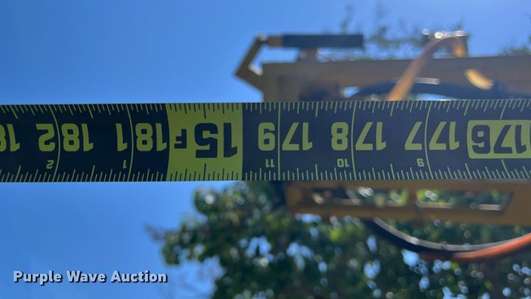 image for item KV9950 2009 Ag-Chem RoGator 1084SSC  sprayer