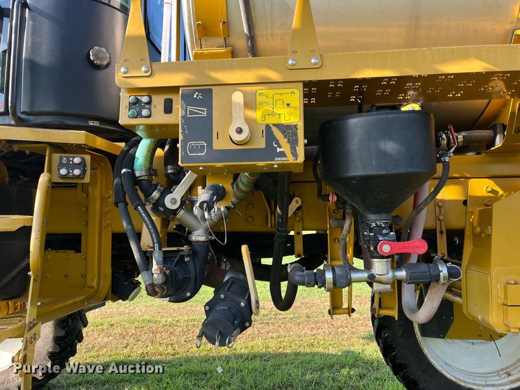 image for item KV9950 2009 Ag-Chem RoGator 1084SSC  sprayer