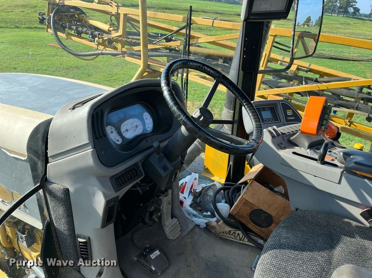 image for item KV9950 2009 Ag-Chem RoGator 1084SSC  sprayer