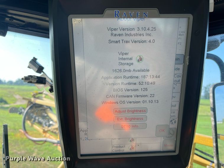 image for item KV9950 2009 Ag-Chem RoGator 1084SSC  sprayer