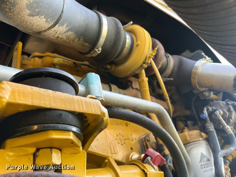 image for item KV9950 2009 Ag-Chem RoGator 1084SSC  sprayer