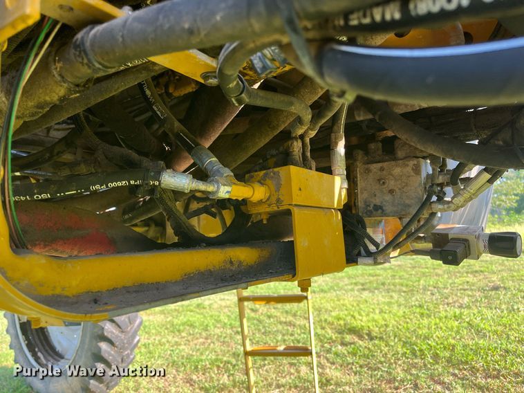 image for item KV9950 2009 Ag-Chem RoGator 1084SSC  sprayer