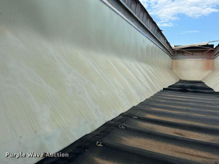 image for item KW9129 2007 Trinity Trailer Mfg Inc.  live bottom trailer