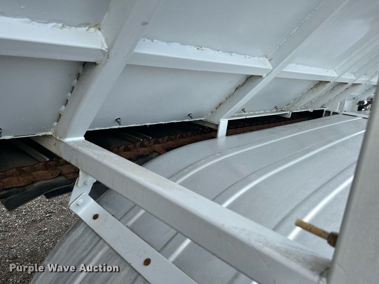 image for item KW9129 2007 Trinity Trailer Mfg Inc.  live bottom trailer