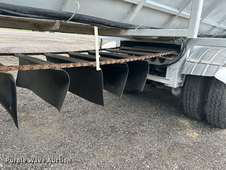 image for item KW9129 2007 Trinity Trailer Mfg Inc.  live bottom trailer