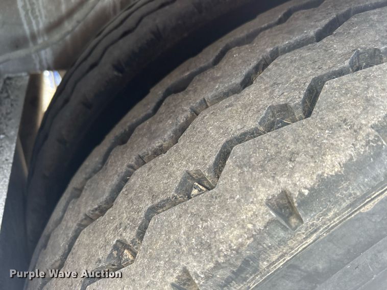 image for item KW9129 2007 Trinity Trailer Mfg Inc.  live bottom trailer