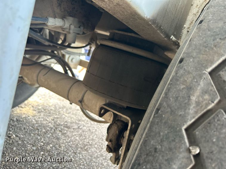 image for item KW9129 2007 Trinity Trailer Mfg Inc.  live bottom trailer