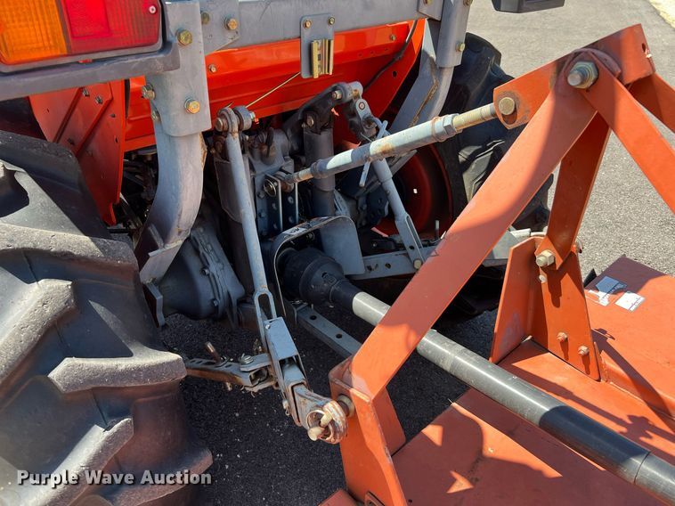 image for item LF9382 2003 Kubota L3130D  MFWD tractor