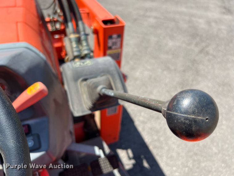 image for item LF9382 2003 Kubota L3130D  MFWD tractor