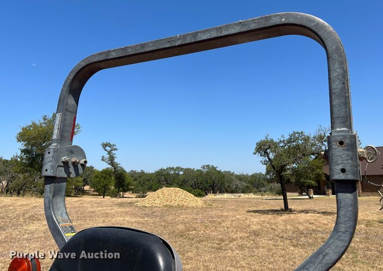 image for item LF9382 2003 Kubota L3130D  MFWD tractor