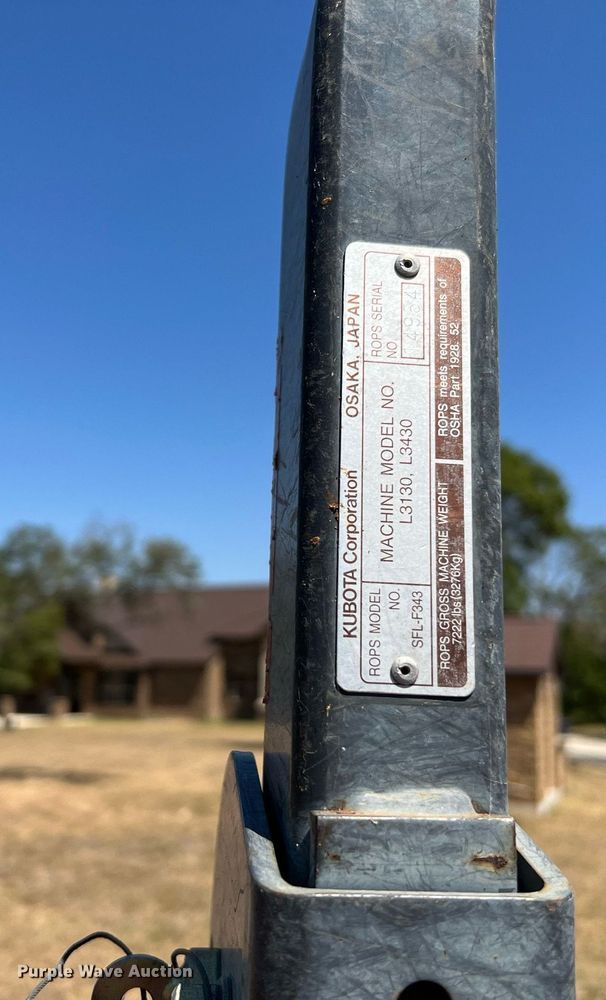 image for item LF9382 2003 Kubota L3130D  MFWD tractor