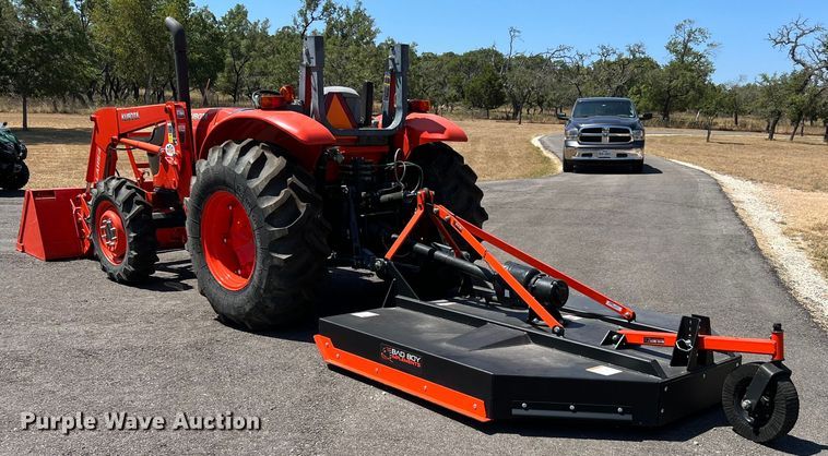 image for item LF9383 Kubota M7060D  MFWD tractor