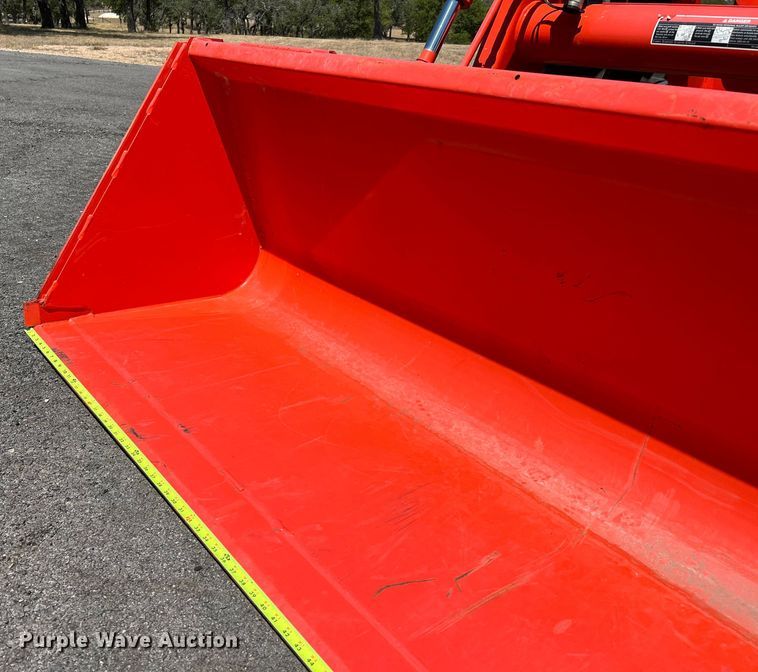 image for item LF9383 Kubota M7060D  MFWD tractor