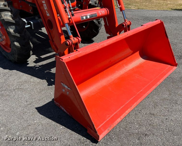 image for item LF9383 Kubota M7060D  MFWD tractor