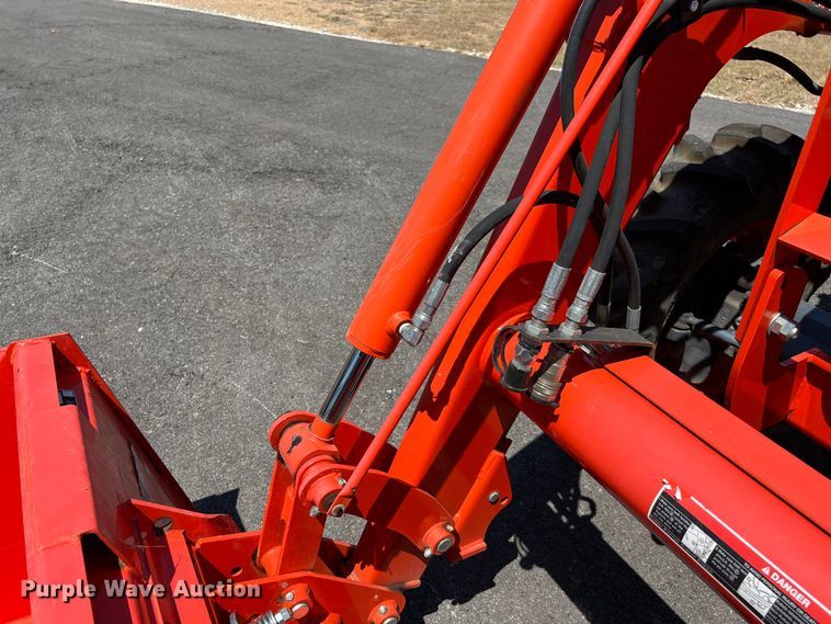 image for item LF9383 Kubota M7060D  MFWD tractor