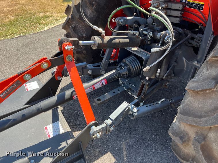 image for item LF9383 Kubota M7060D  MFWD tractor