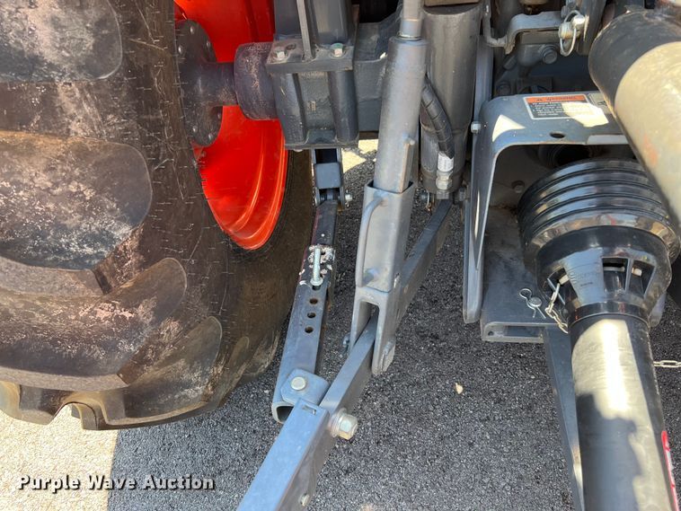 image for item LF9383 Kubota M7060D  MFWD tractor