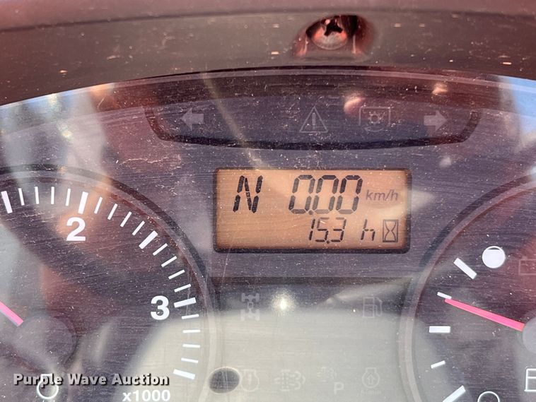 image for item LF9383 Kubota M7060D  MFWD tractor