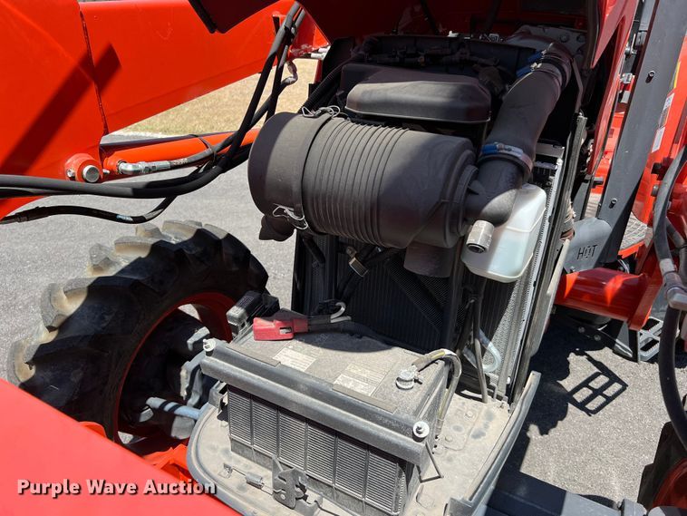 image for item LF9383 Kubota M7060D  MFWD tractor