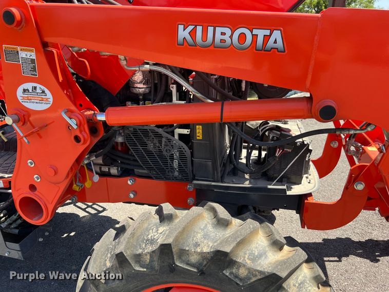 image for item LF9383 Kubota M7060D  MFWD tractor