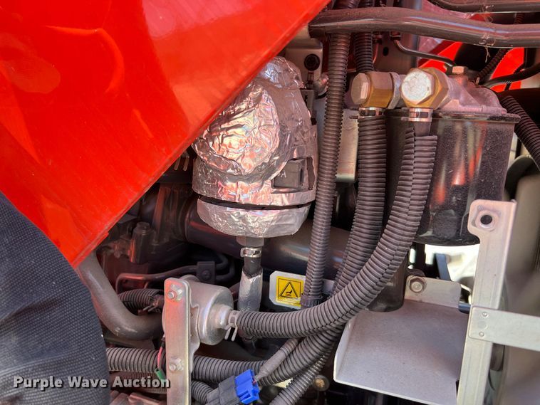 image for item LF9383 Kubota M7060D  MFWD tractor