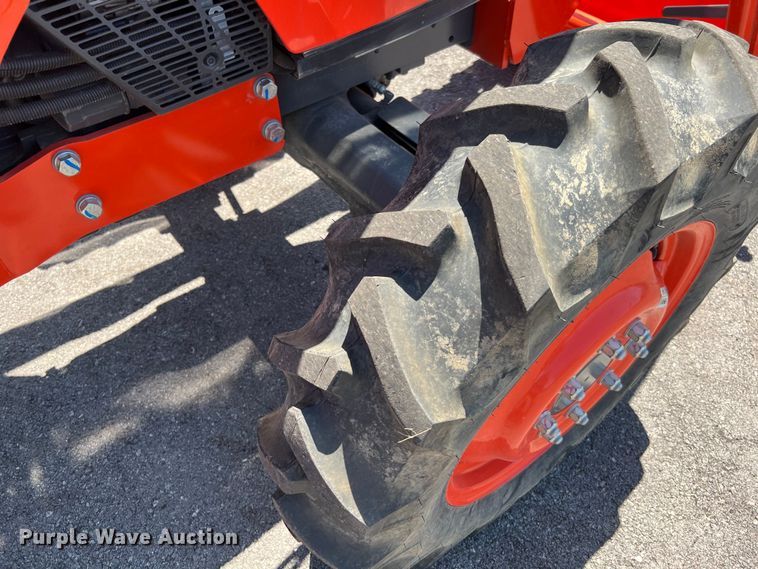 image for item LF9383 Kubota M7060D  MFWD tractor