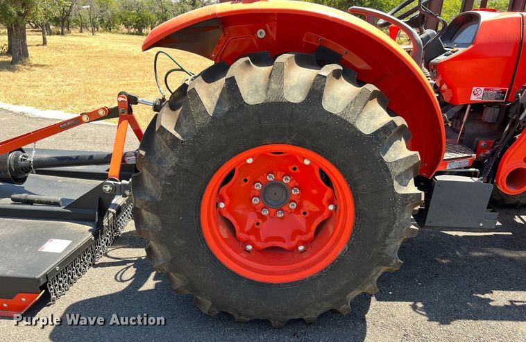 image for item LF9383 Kubota M7060D  MFWD tractor
