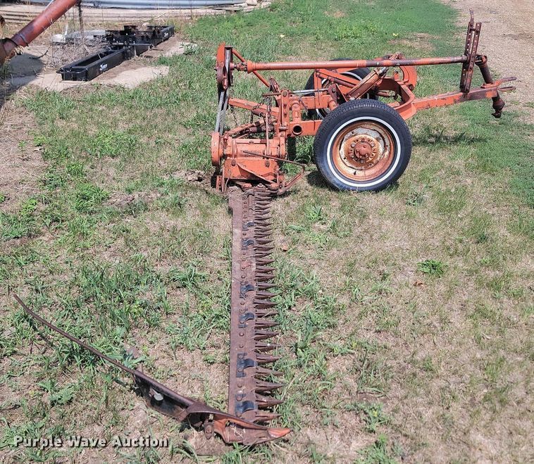 image for item LQ9088 Sickle mower