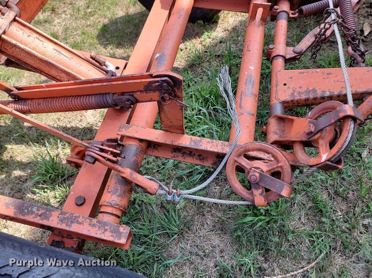 image for item LQ9088 Sickle mower