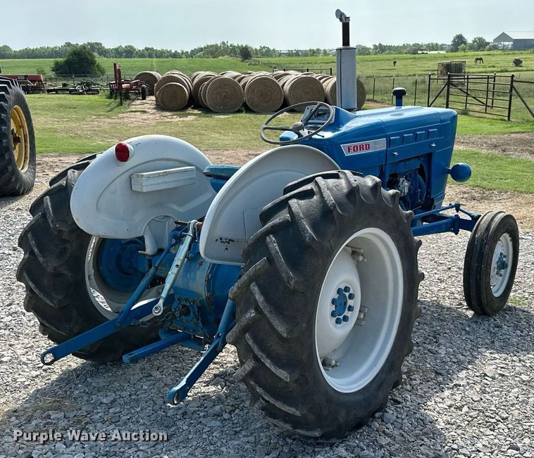 image for item MB9779 1966 Ford 3000  tractor