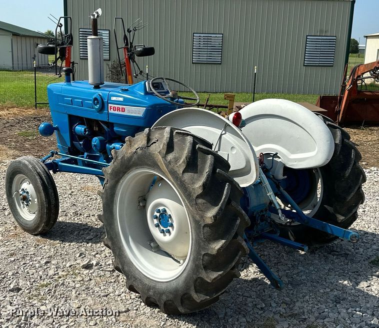 image for item MB9779 1966 Ford 3000  tractor