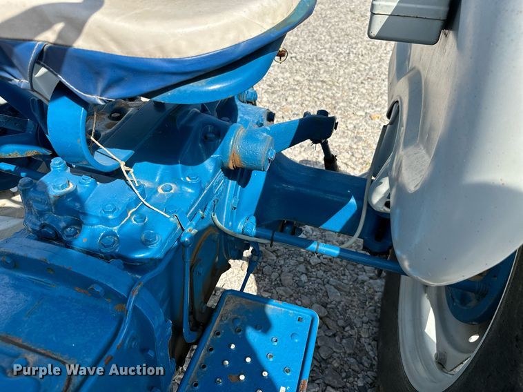 image for item MB9779 1966 Ford 3000  tractor