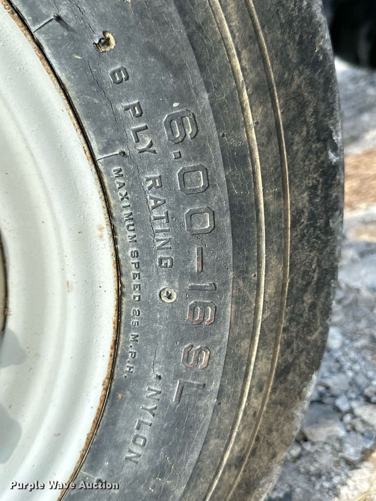 image for item MB9779 1966 Ford 3000  tractor