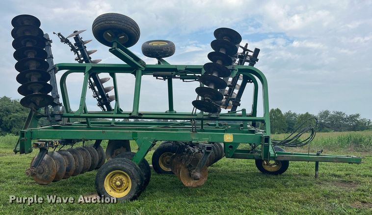 image for item MG9400 John  Deere 230  double off-set disk