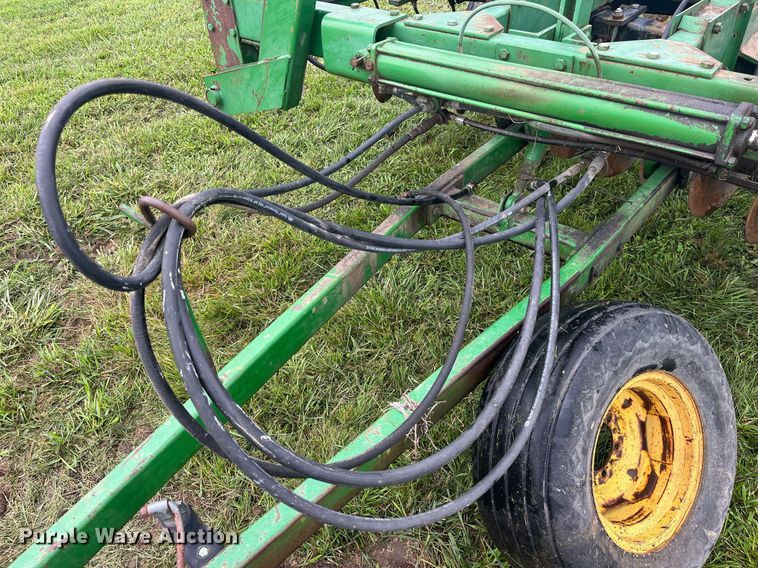 image for item MG9400 John  Deere 230  double off-set disk