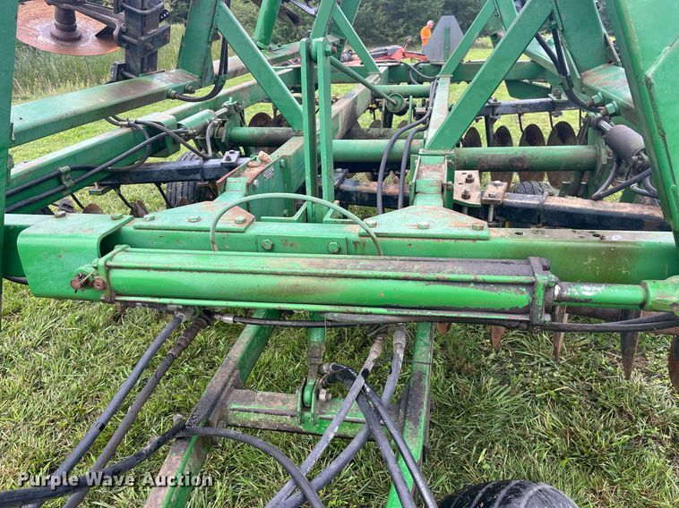 image for item MG9400 John  Deere 230  double off-set disk