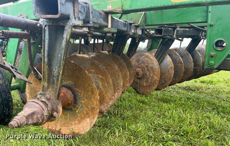 image for item MG9400 John  Deere 230  double off-set disk