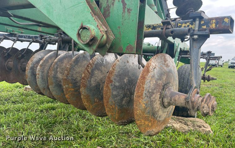 image for item MG9400 John  Deere 230  double off-set disk