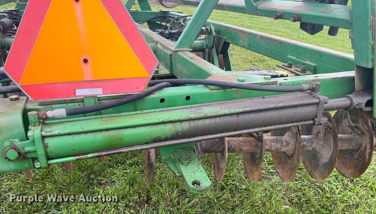 image for item MG9400 John  Deere 230  double off-set disk