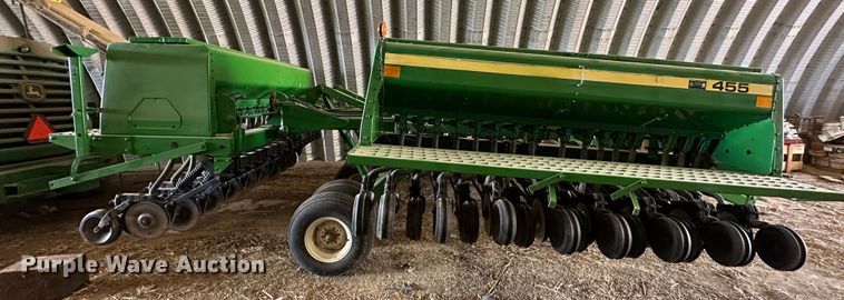 image for item ML9083 John Deere 455  grain drill
