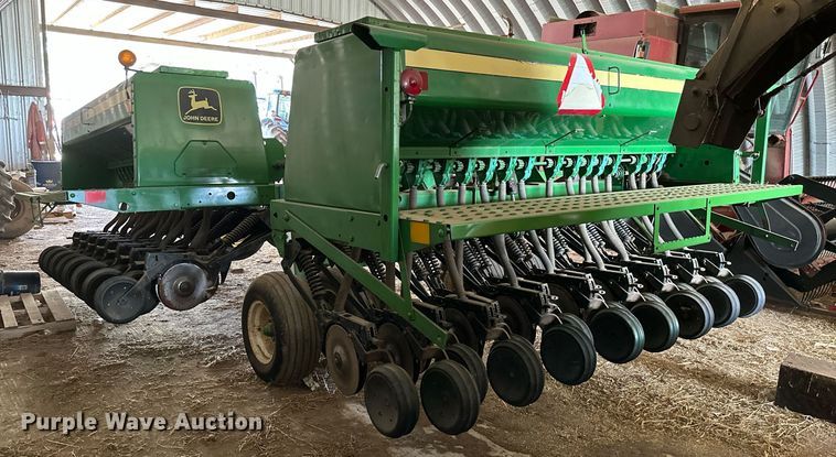 image for item ML9083 John Deere 455  grain drill