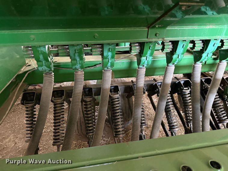 image for item ML9083 John Deere 455  grain drill