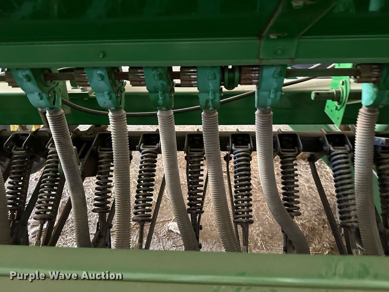 image for item ML9083 John Deere 455  grain drill