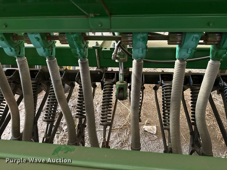 image for item ML9083 John Deere 455  grain drill