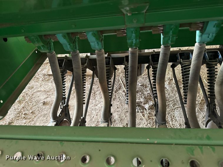 image for item ML9083 John Deere 455  grain drill