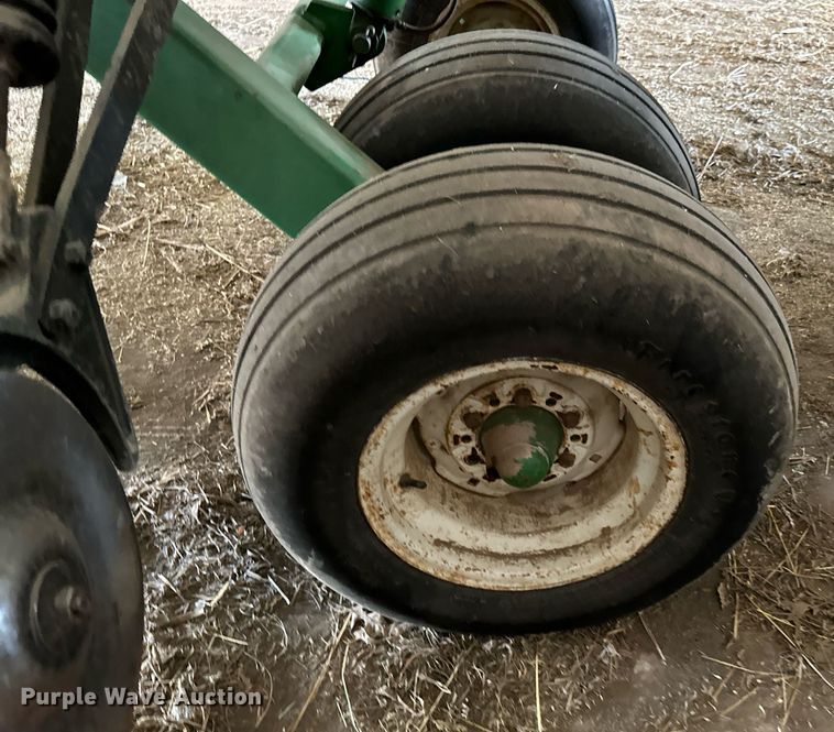 image for item ML9083 John Deere 455  grain drill