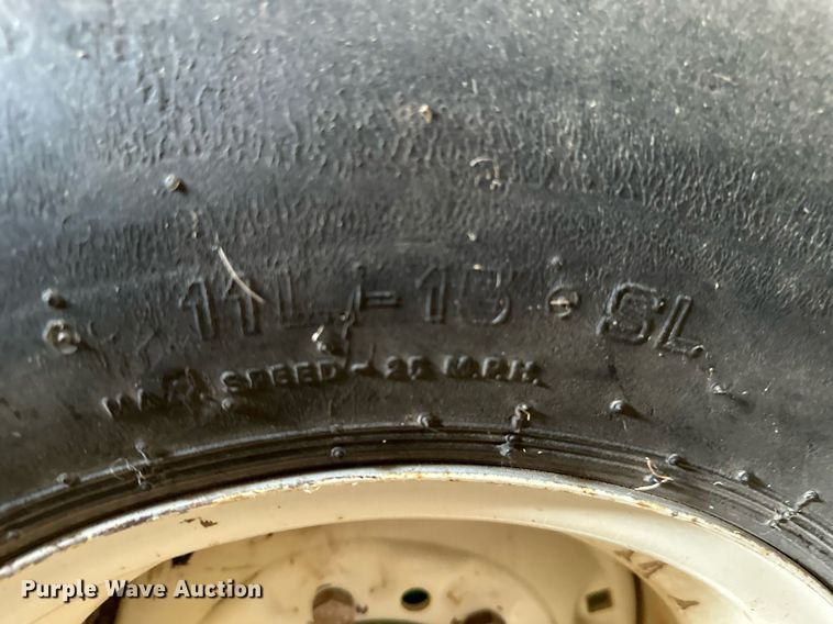 image for item ML9083 John Deere 455  grain drill