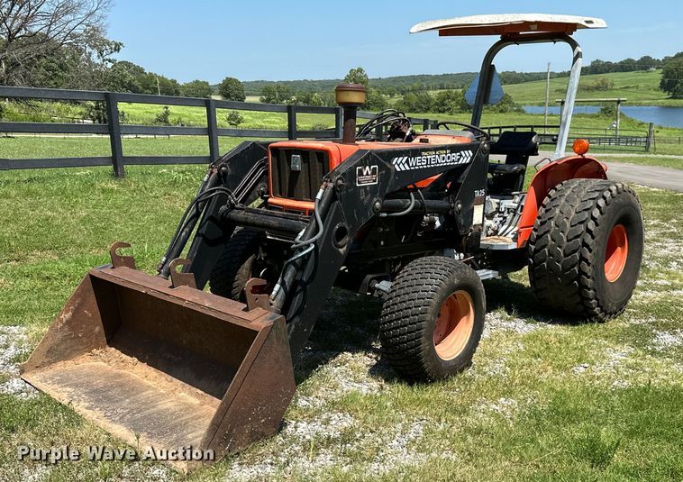 image for item ML9086 Kubota M4030S  MFWD tractor