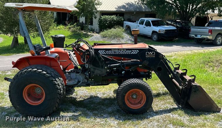 image for item ML9086 Kubota M4030S  MFWD tractor
